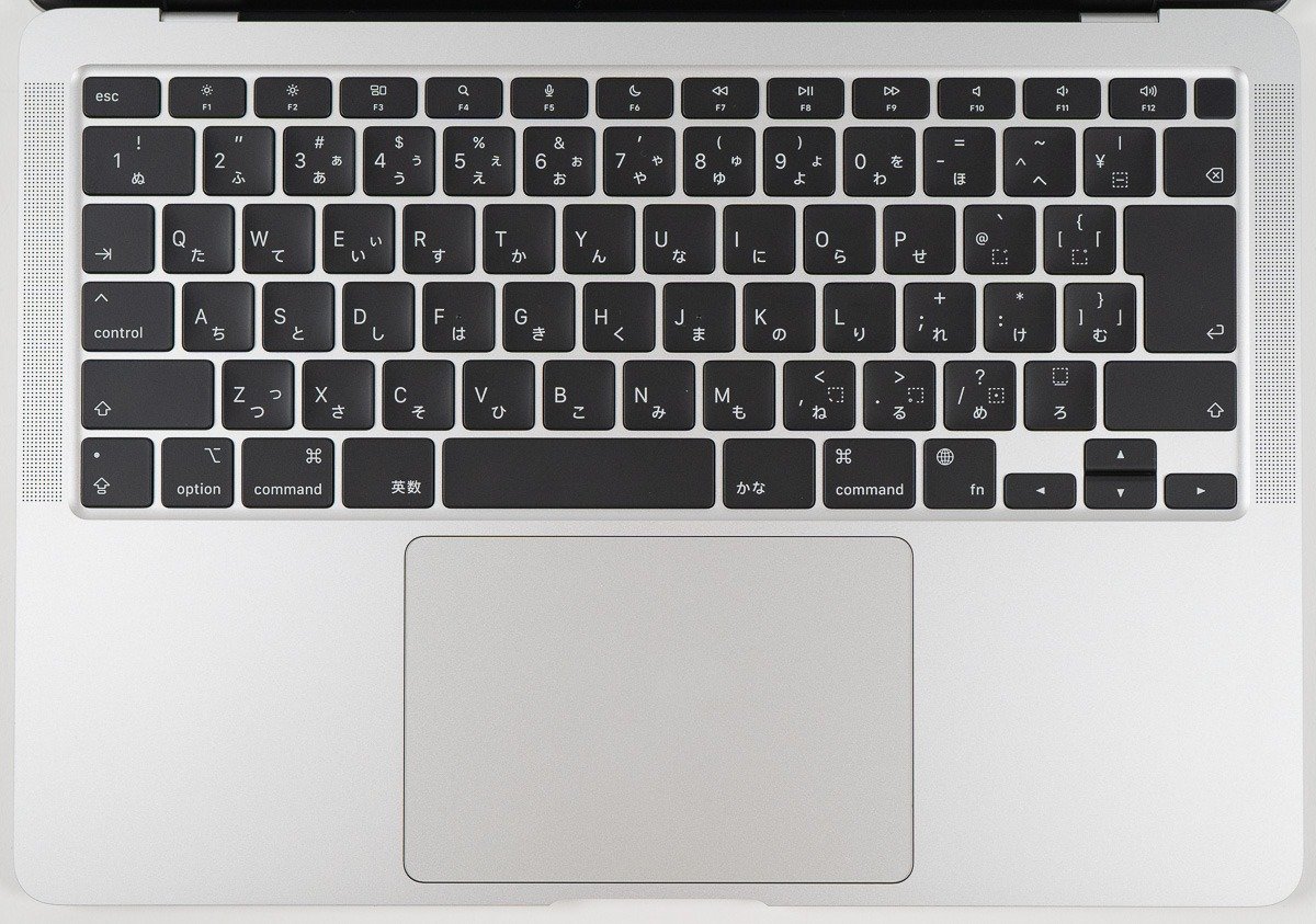 MacBook Air M2の実機レビュー - the比較