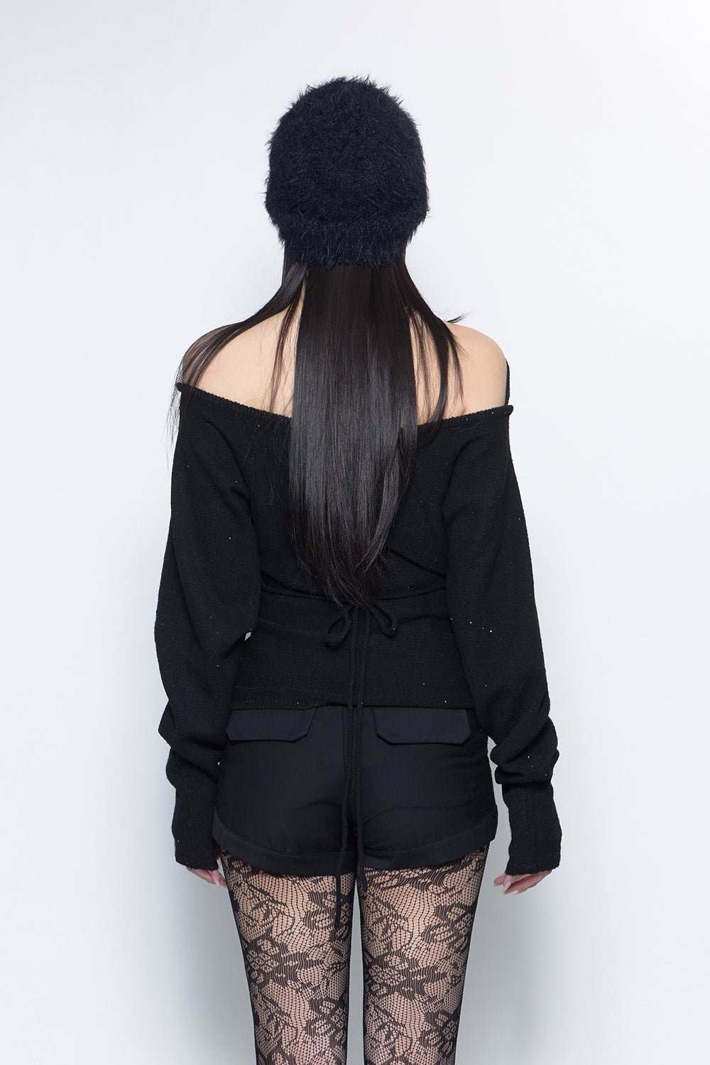 THEREDTHREAD / ザレッドスレッド】S sequin offshoulder knit