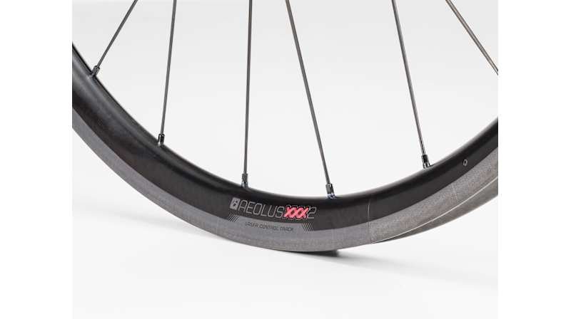 Bontrager Aeolus XXX 2 Tubular Road Wheel - Trek Bikes