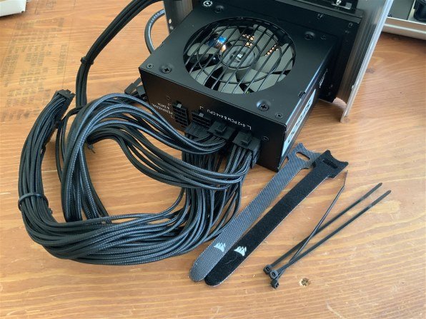 Corsair SF600 Platinum CP-9020182-JP 価格比較 - 価格.com