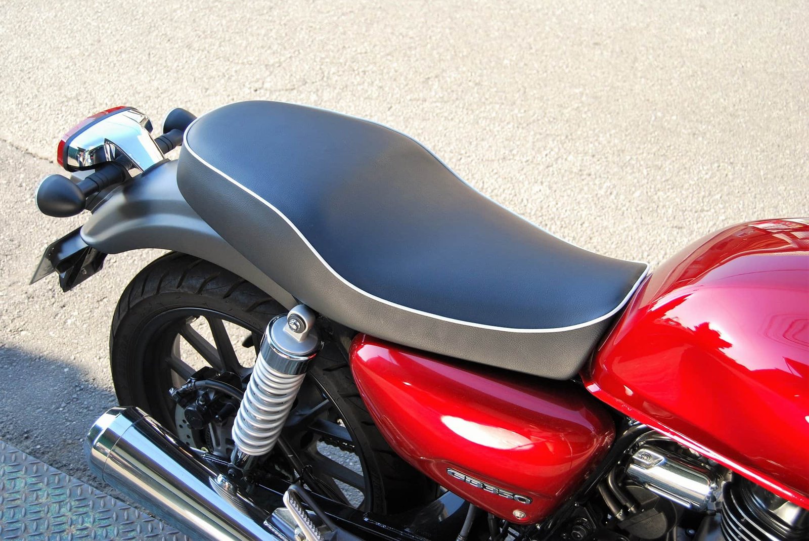 GB350 ローシート Aパイピング｜K＆H