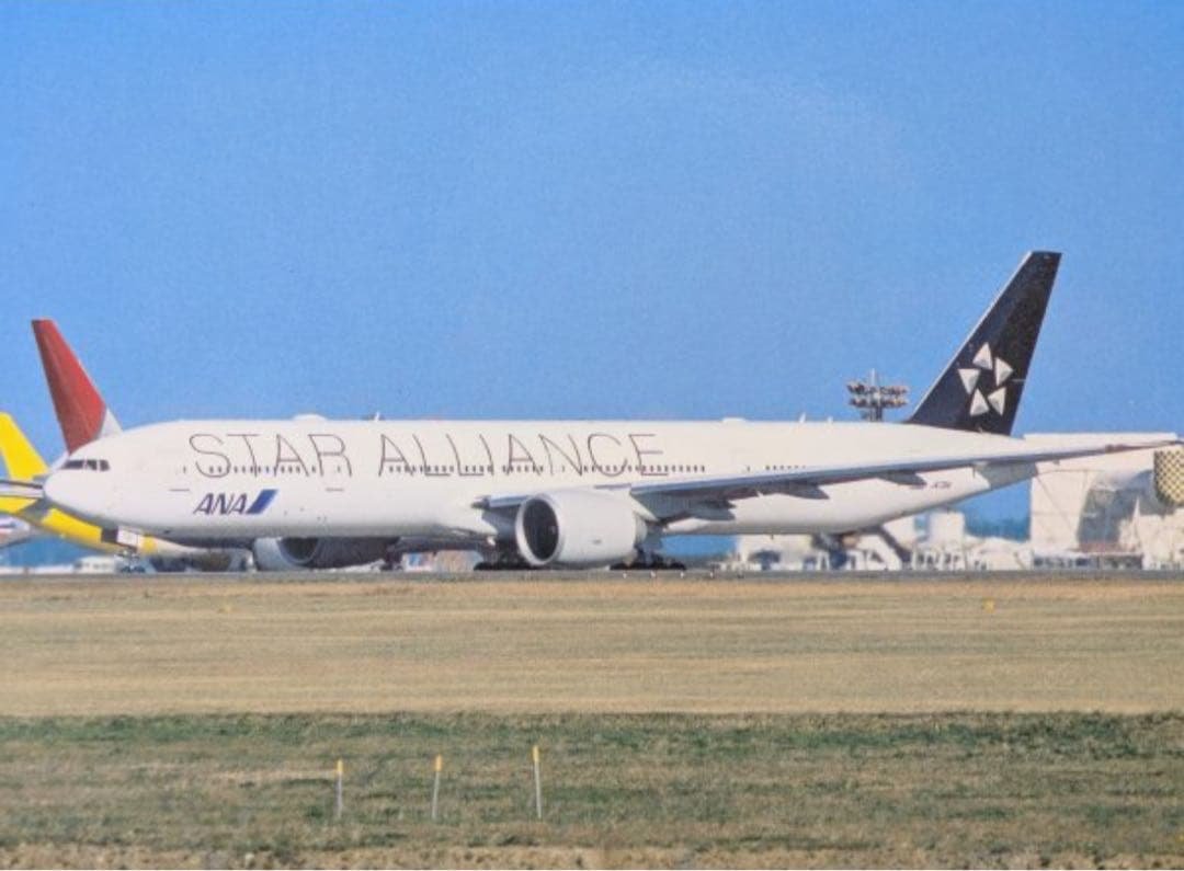 未使用新品 ANAボーイング 777-300ER スターアライアンス1/200
