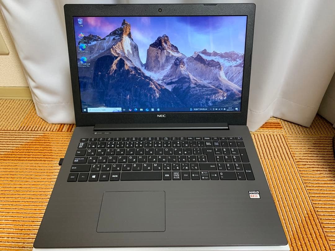 Windowsノート本体 NEC LAVIE Direct NS PC-GN18HQRDF Direct NS