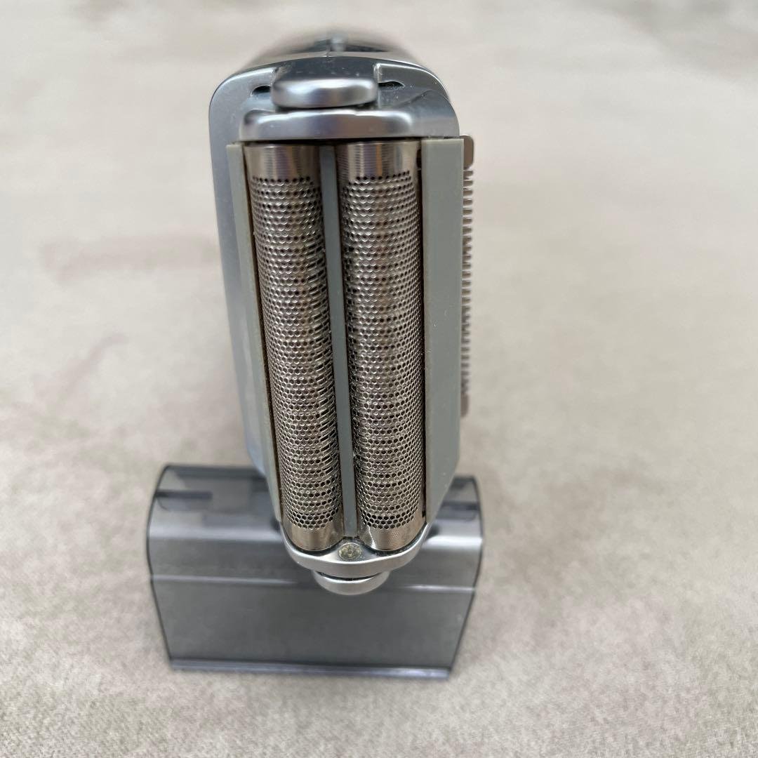 ブラウン BRAUN 電気シェーバー 5586 - メルカリ