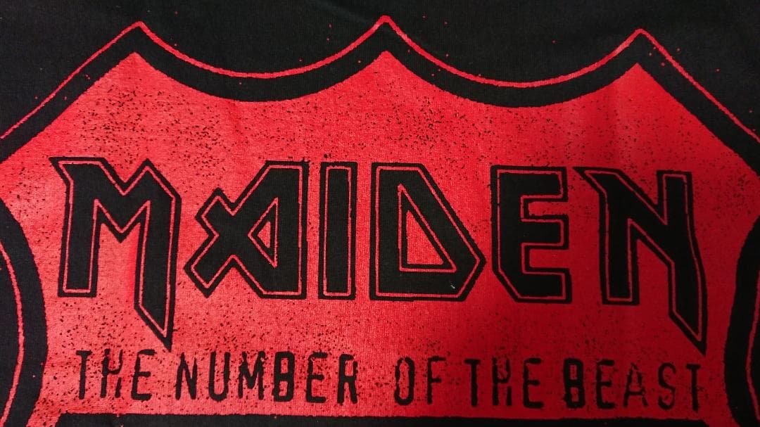 IRON MAIDEN / アイアンメイデン バンドTシャツ 未使用☆魔力の刻印