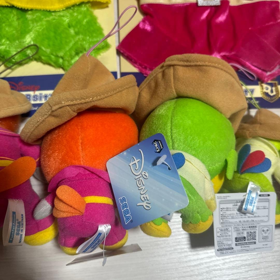 ディズニーストア　ホセパン　コスチューム　ぬいぐるみストラップ