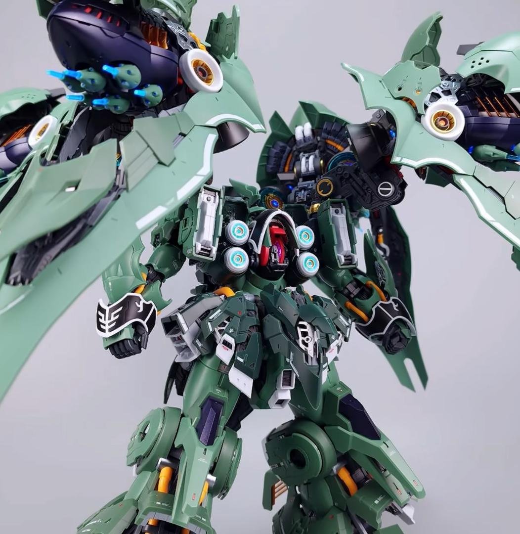 MGEX級 1/100 オシリスの翼 電源セット プラモデル クシャトリヤ似 1/100 オシリスの翼 クシャトリヤ似 LED発光ユニット付属 海外製