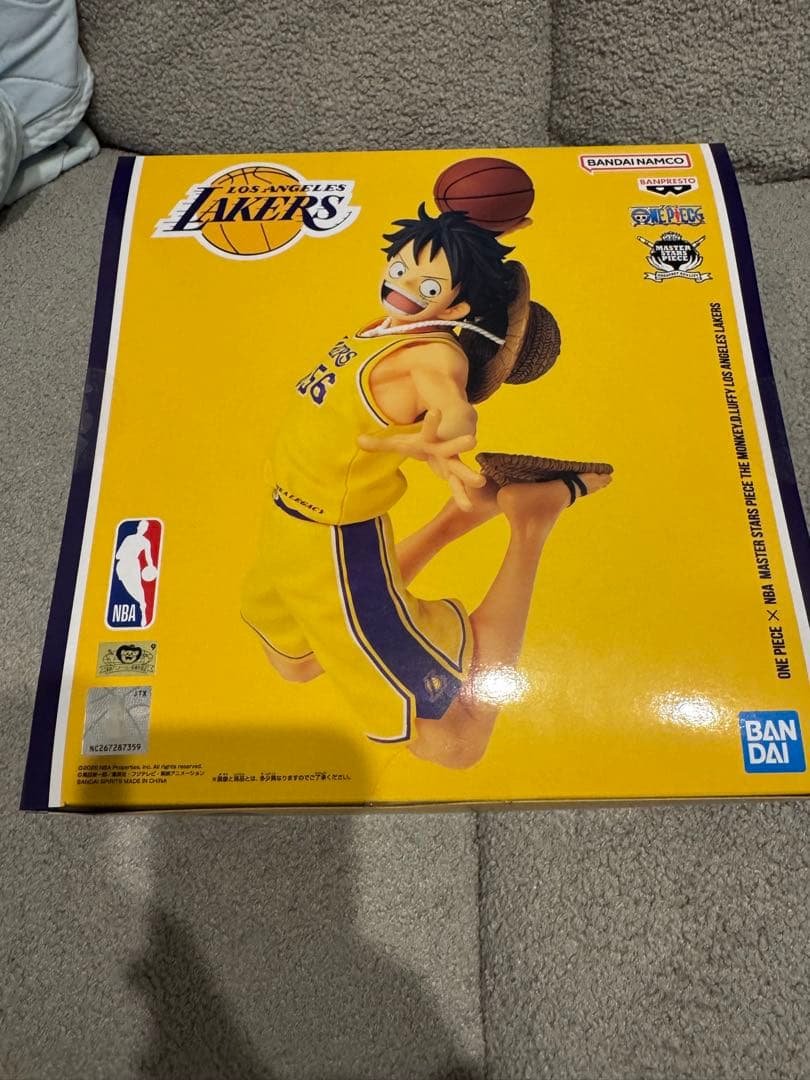 NBAコラボ ルフィ フィギュア