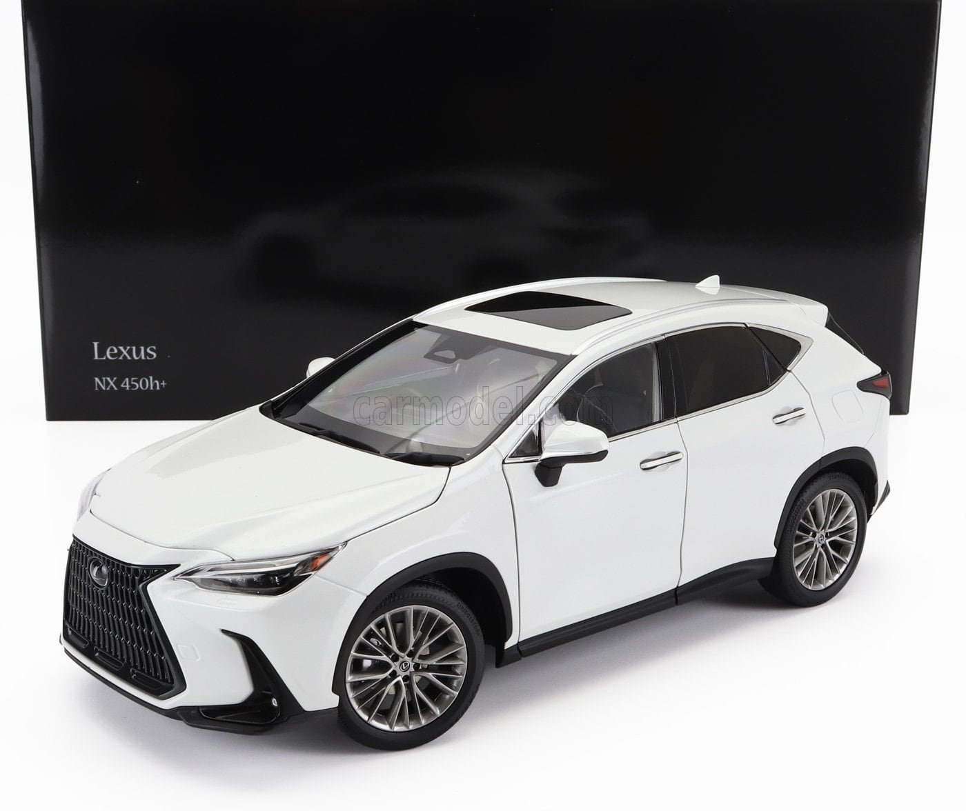 ミニカー 1/18 レクサス NX450H KYOSHO 1/18 LEXUS NX450H 2022 SONIC