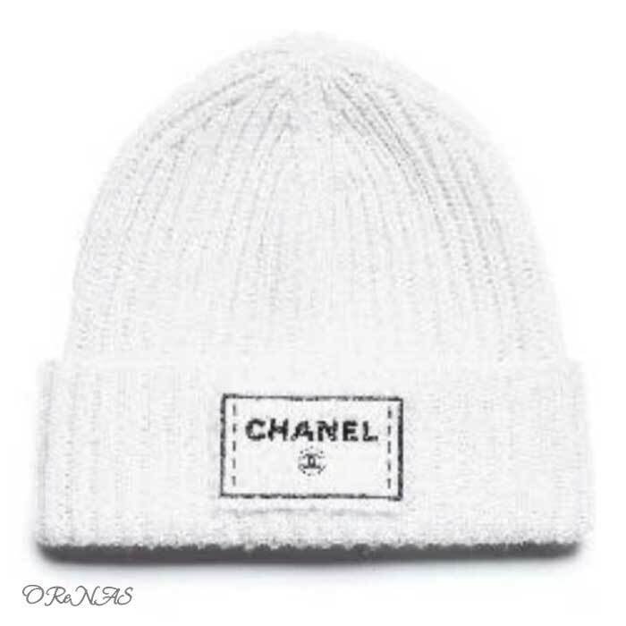 カジュアルに映えるロゴデザイン】CHANEL 2025AW ニット帽 (CHANEL