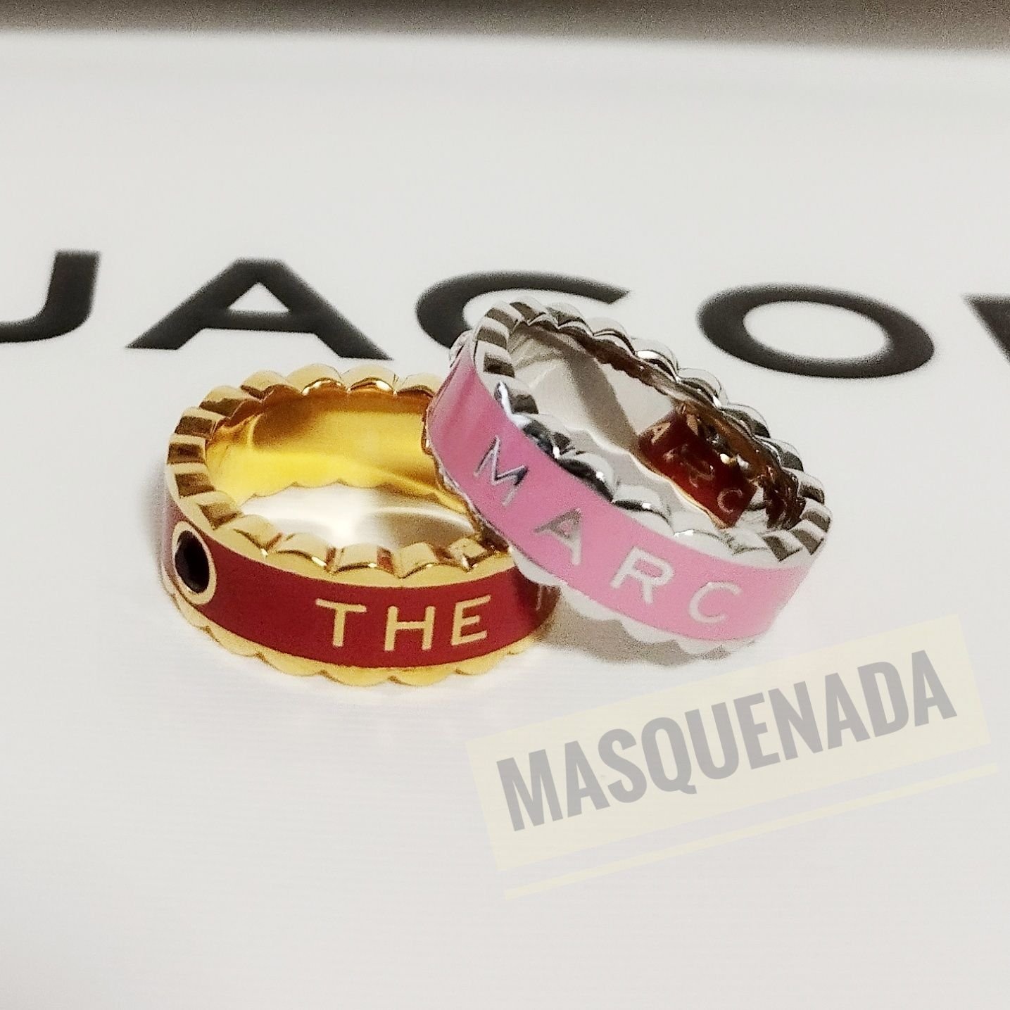 プレゼントに♪国内即発送☆MARC JACOBS メダリオンリング (MARC